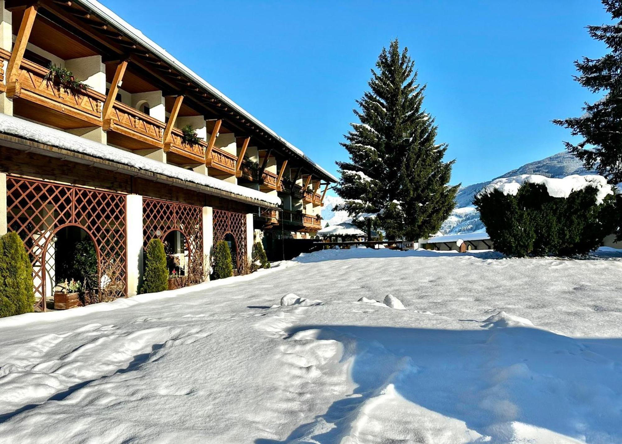 Clc Alpine Centre Hotell Saalfelden Eksteriør bilde