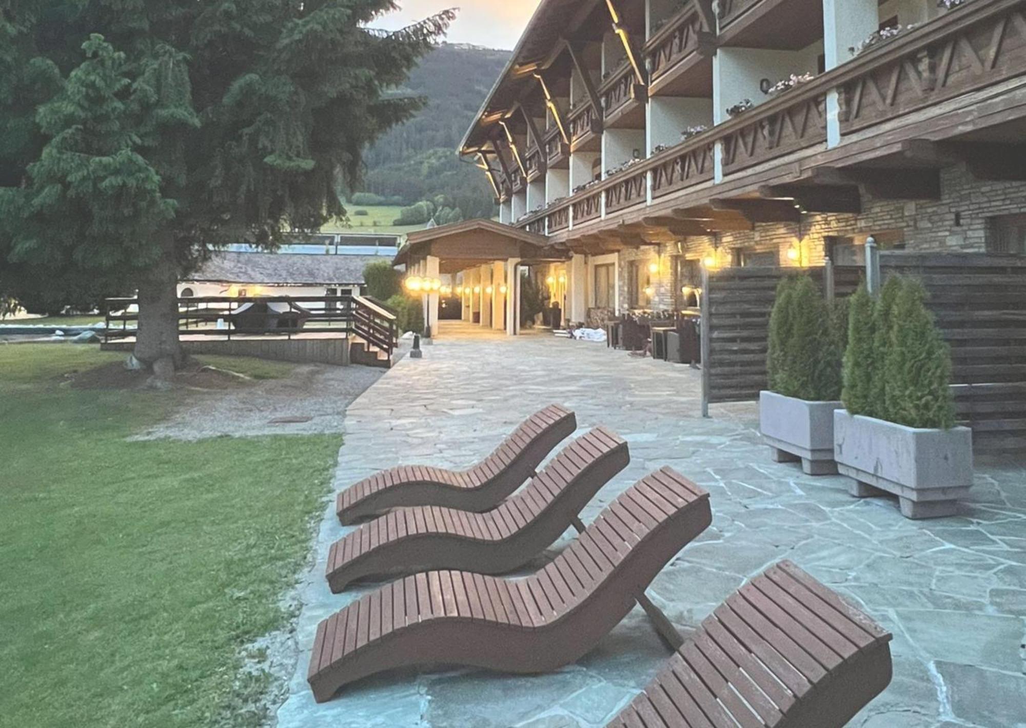 Clc Alpine Centre Hotell Saalfelden Eksteriør bilde